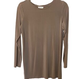 Aritzia Babaton Everyday Long T-Shirt, Nude, Medium